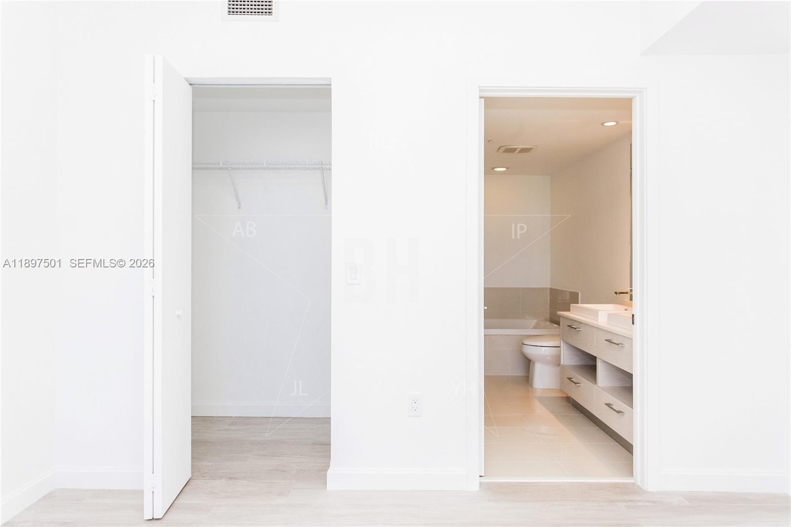 BRICKELL HEIGHTS WEST COND - Residential