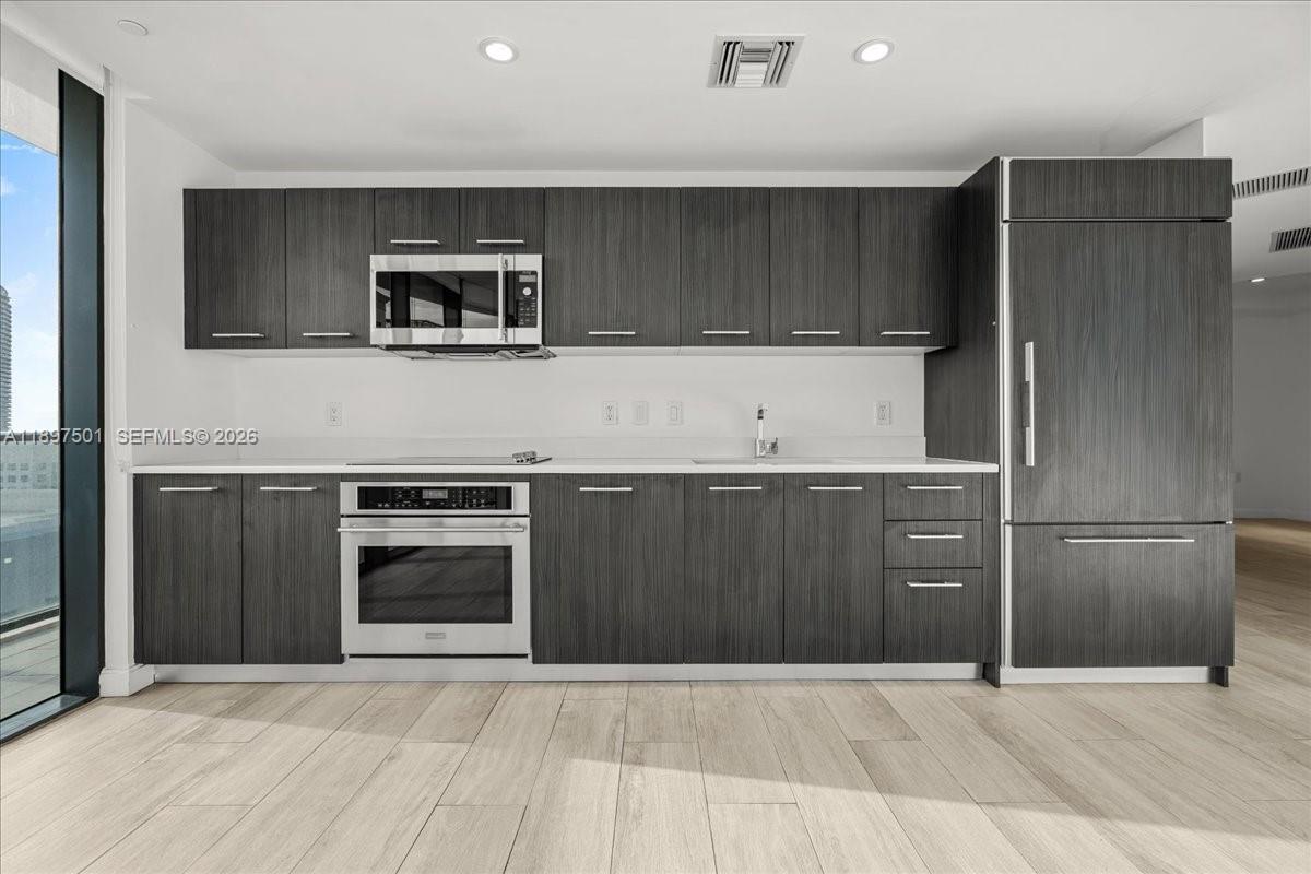 BRICKELL HEIGHTS WEST COND - Residential