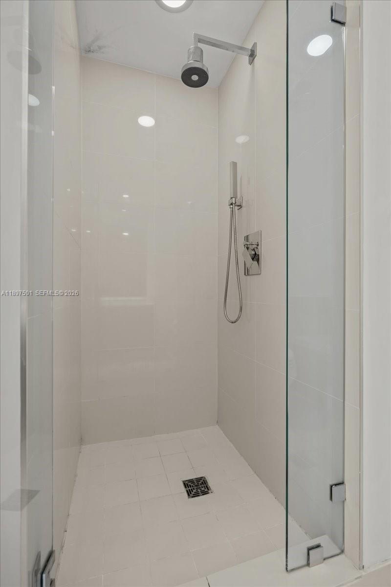 BRICKELL HEIGHTS WEST COND - Residential