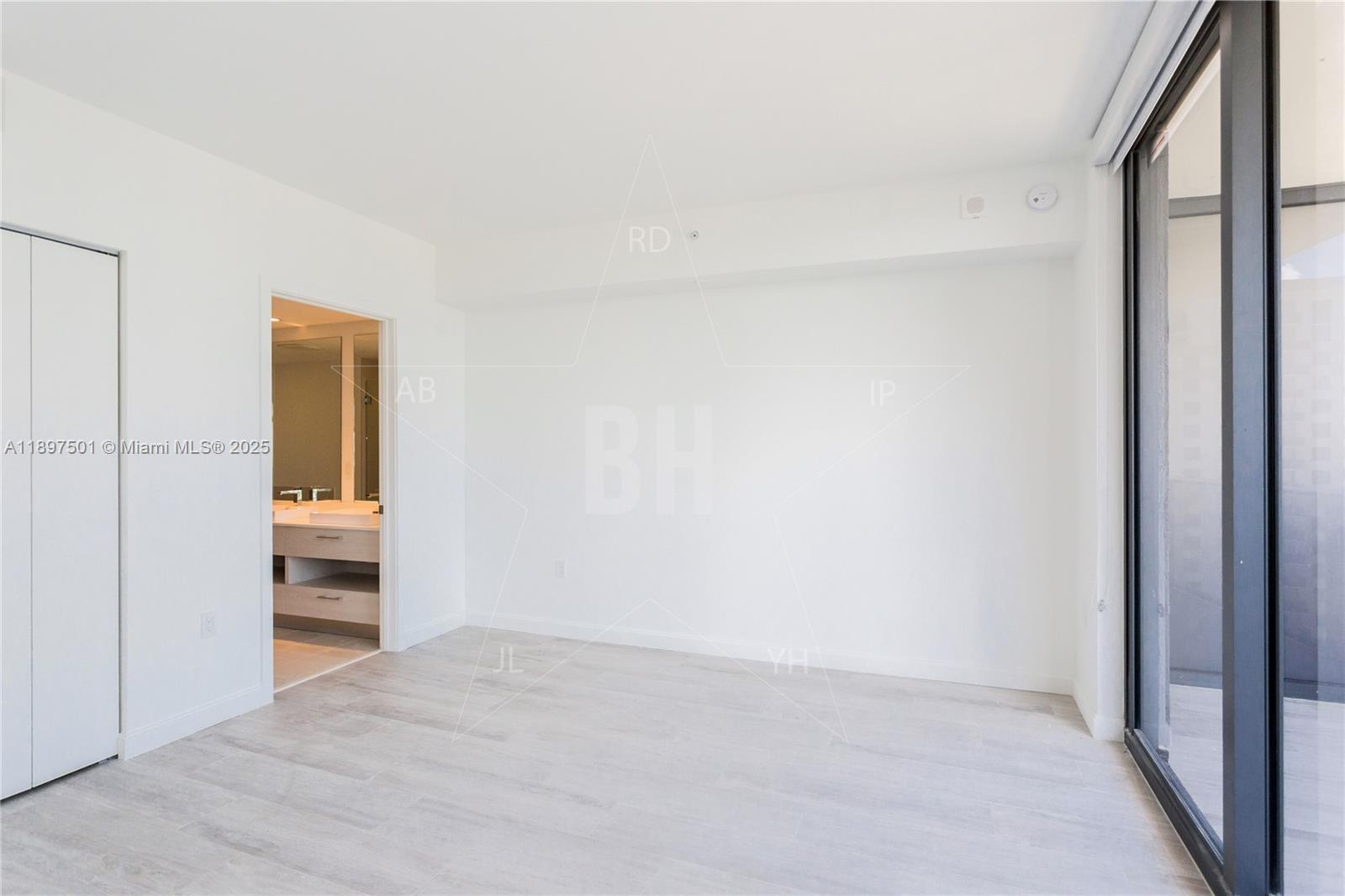 BRICKELL HEIGHTS WEST COND - Residential