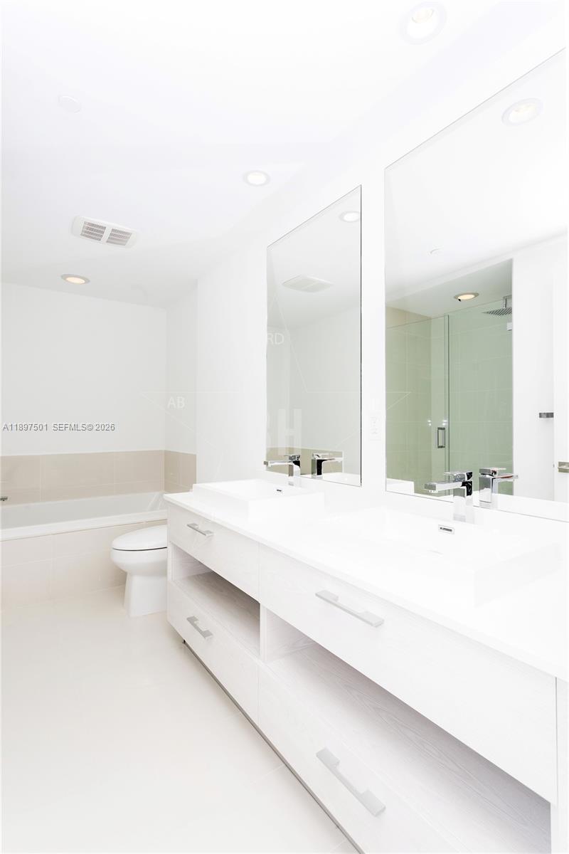 BRICKELL HEIGHTS WEST COND - Residential