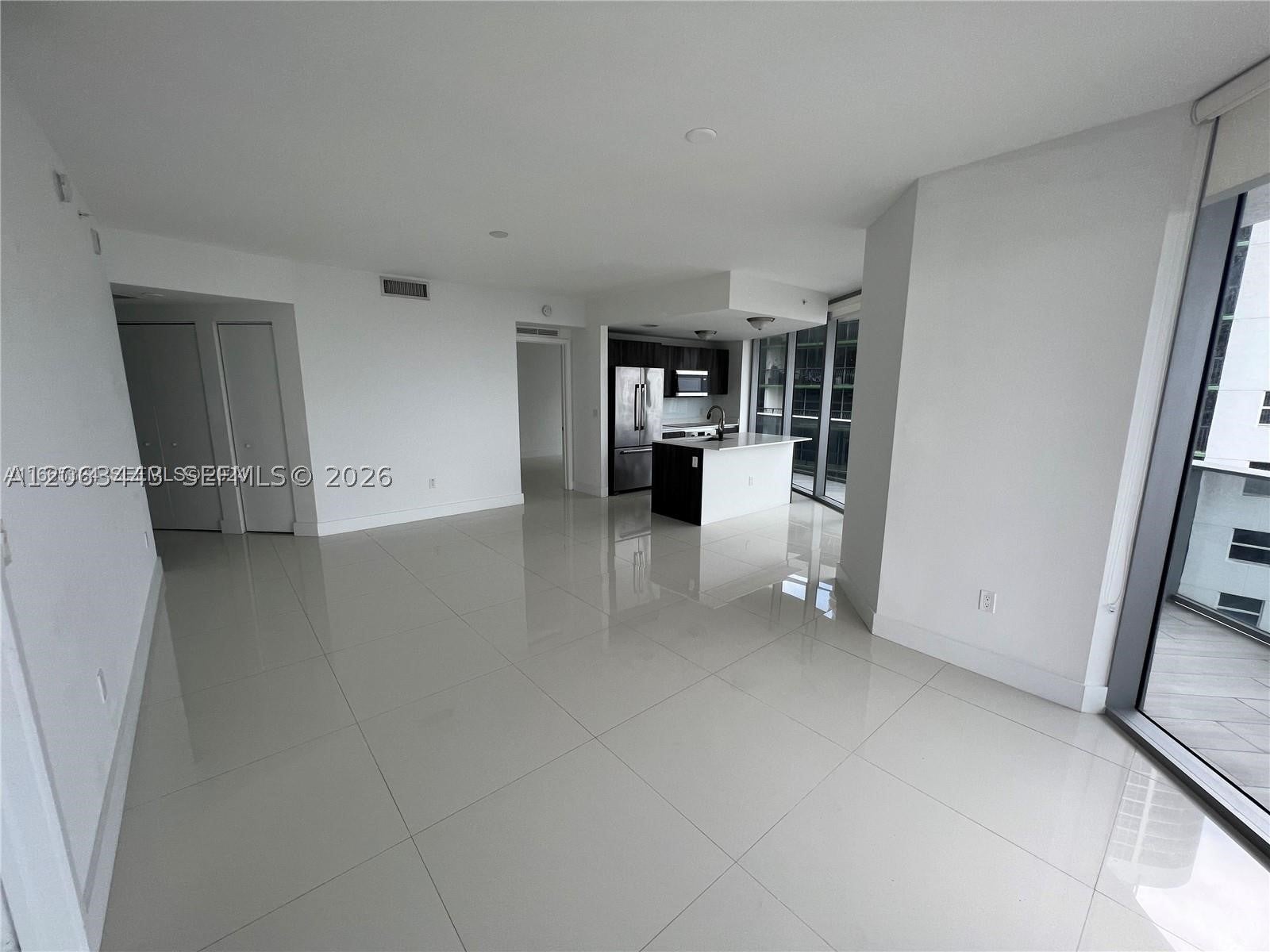 488 NE 18th St 3000