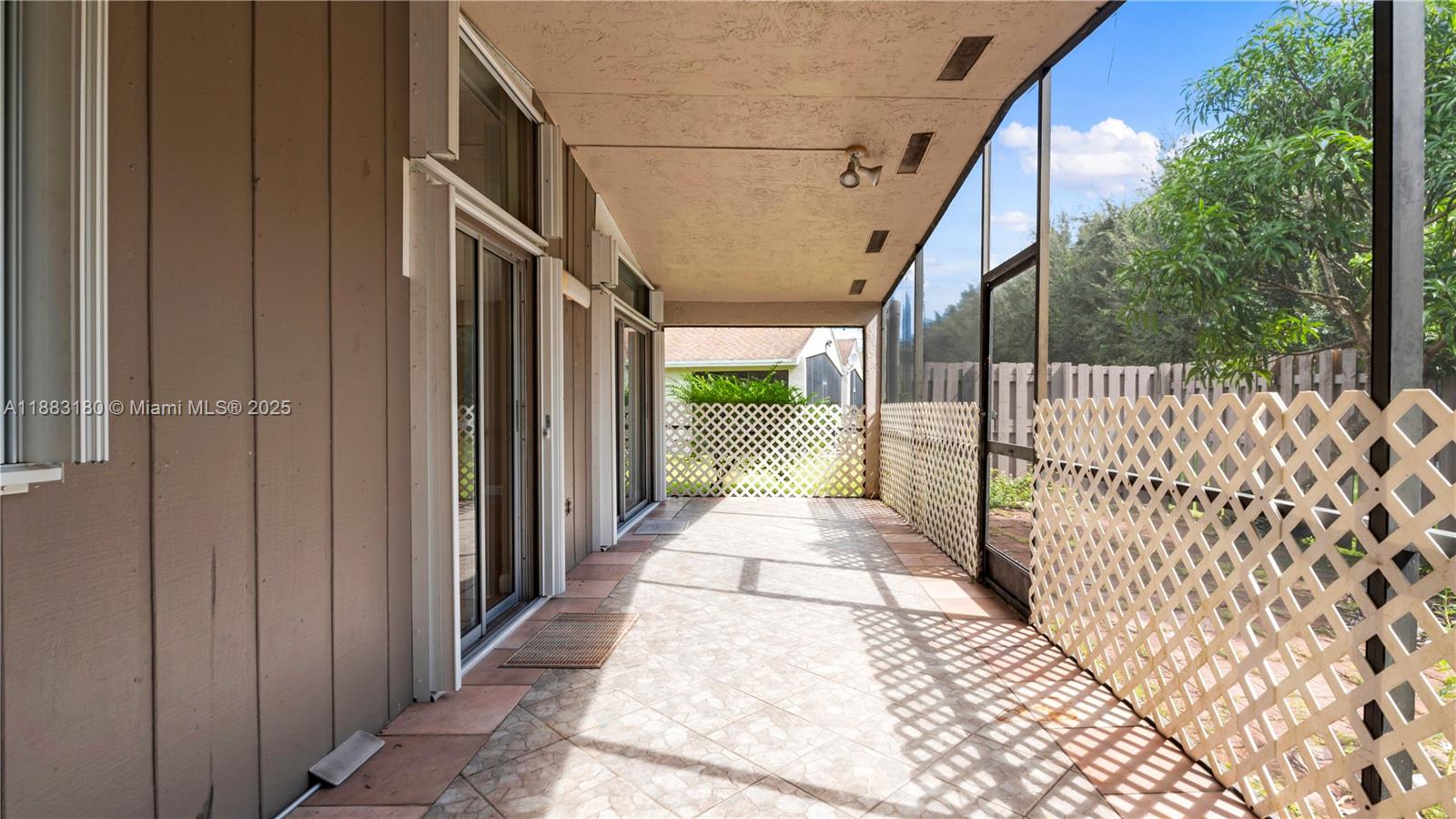 WOODGATE CONDOMINIUM 31 - Residential Lease