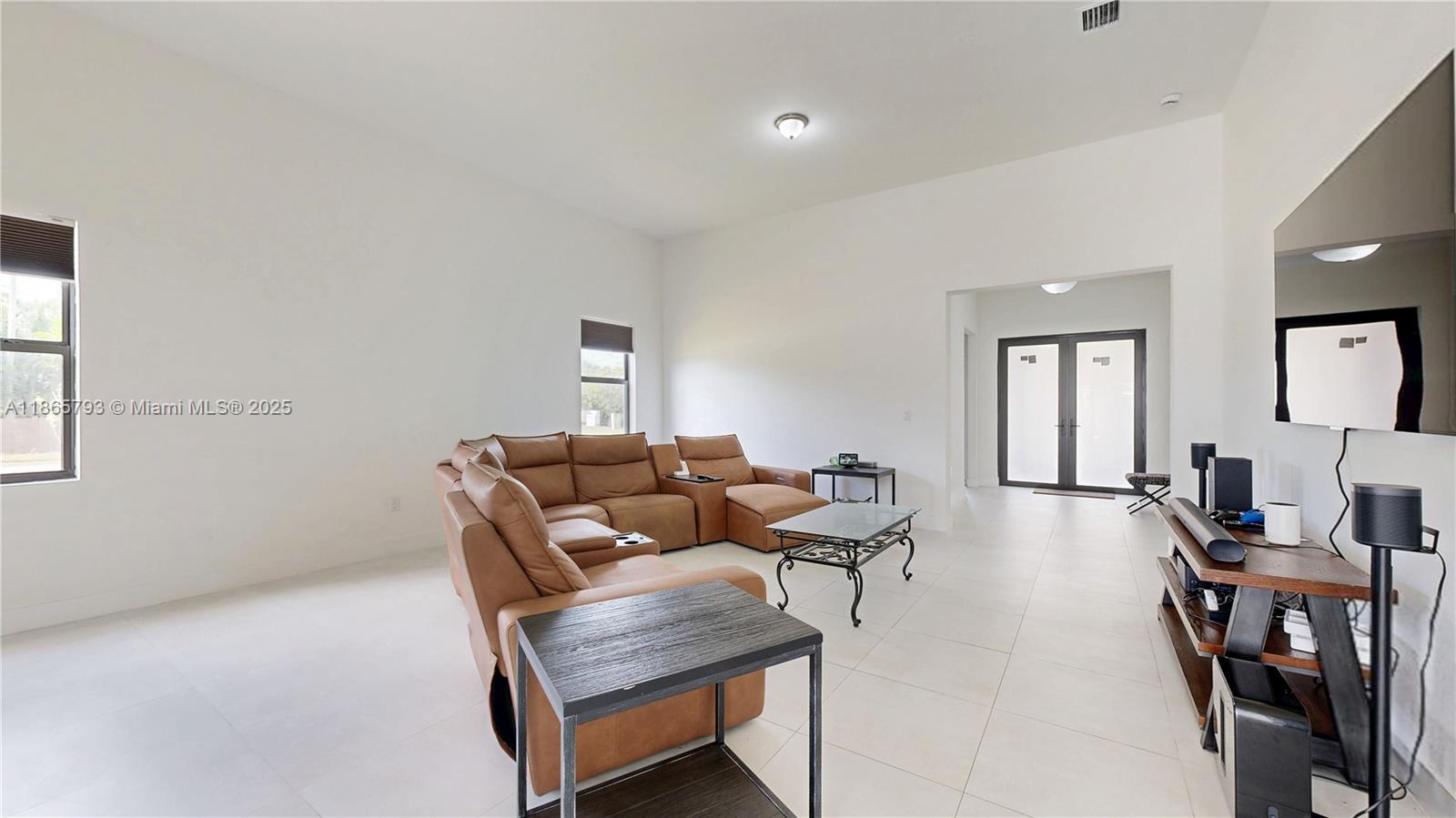 CENTURY ROYAL HOMES - Residential