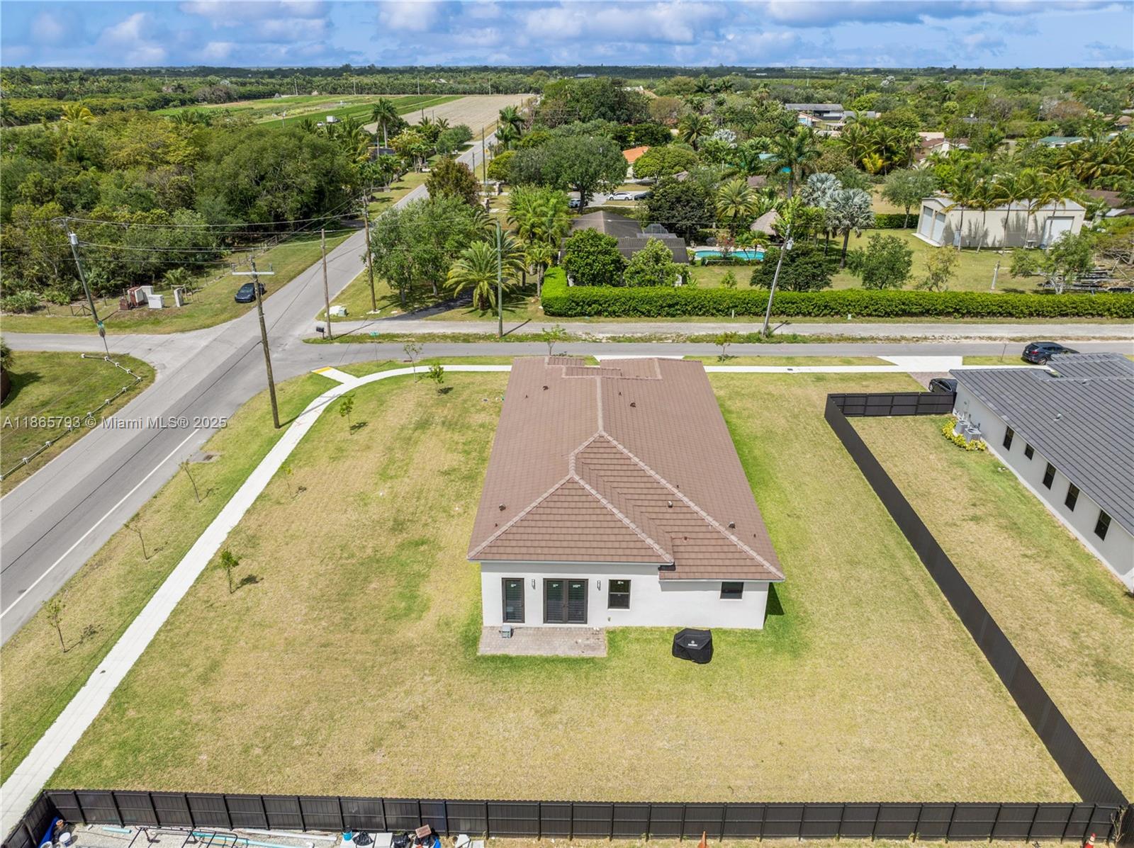 CENTURY ROYAL HOMES - Residential