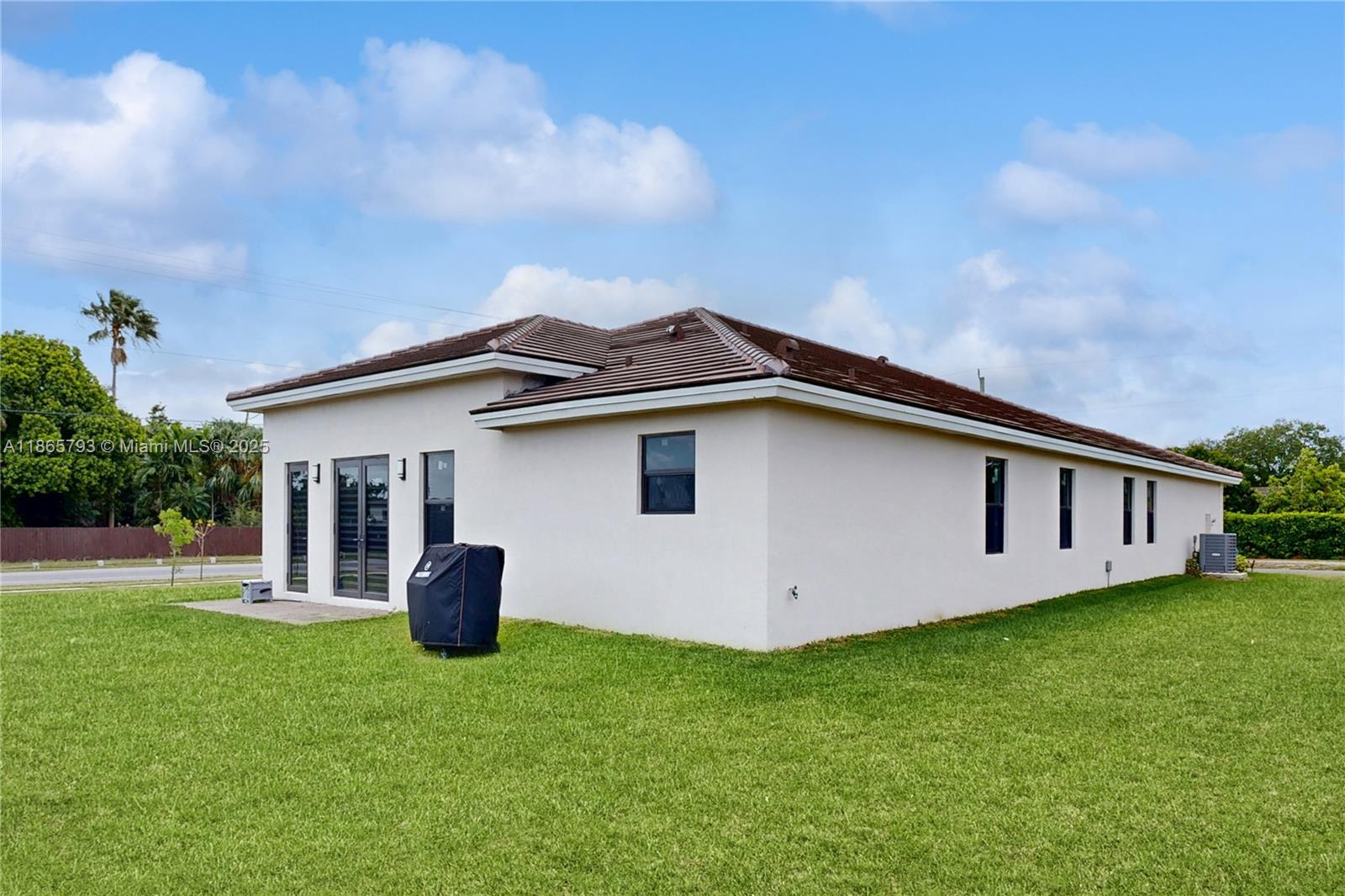 CENTURY ROYAL HOMES - Residential