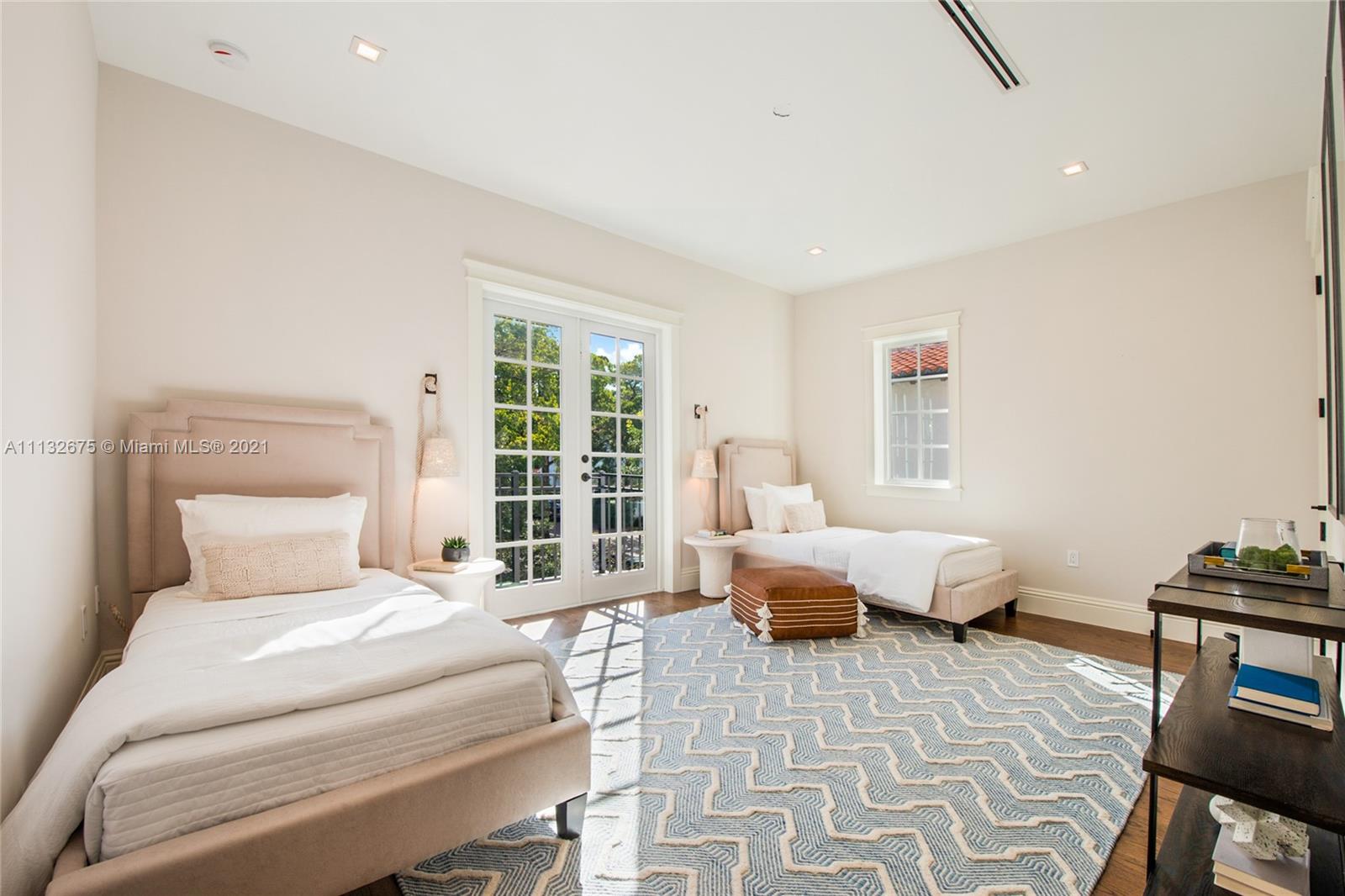 CORAL GABLES SEC A - Residential