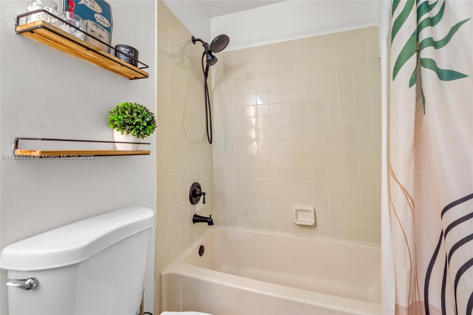 CYPRESS AT WOODMONT III - Residential