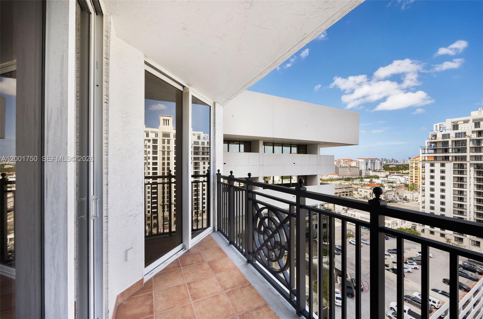 357 Almeria Ave 1507