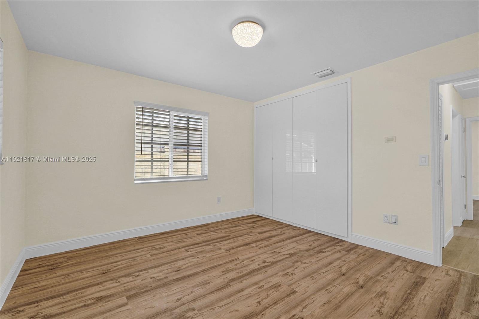 CORAL WAY HEIGHTS - Residential