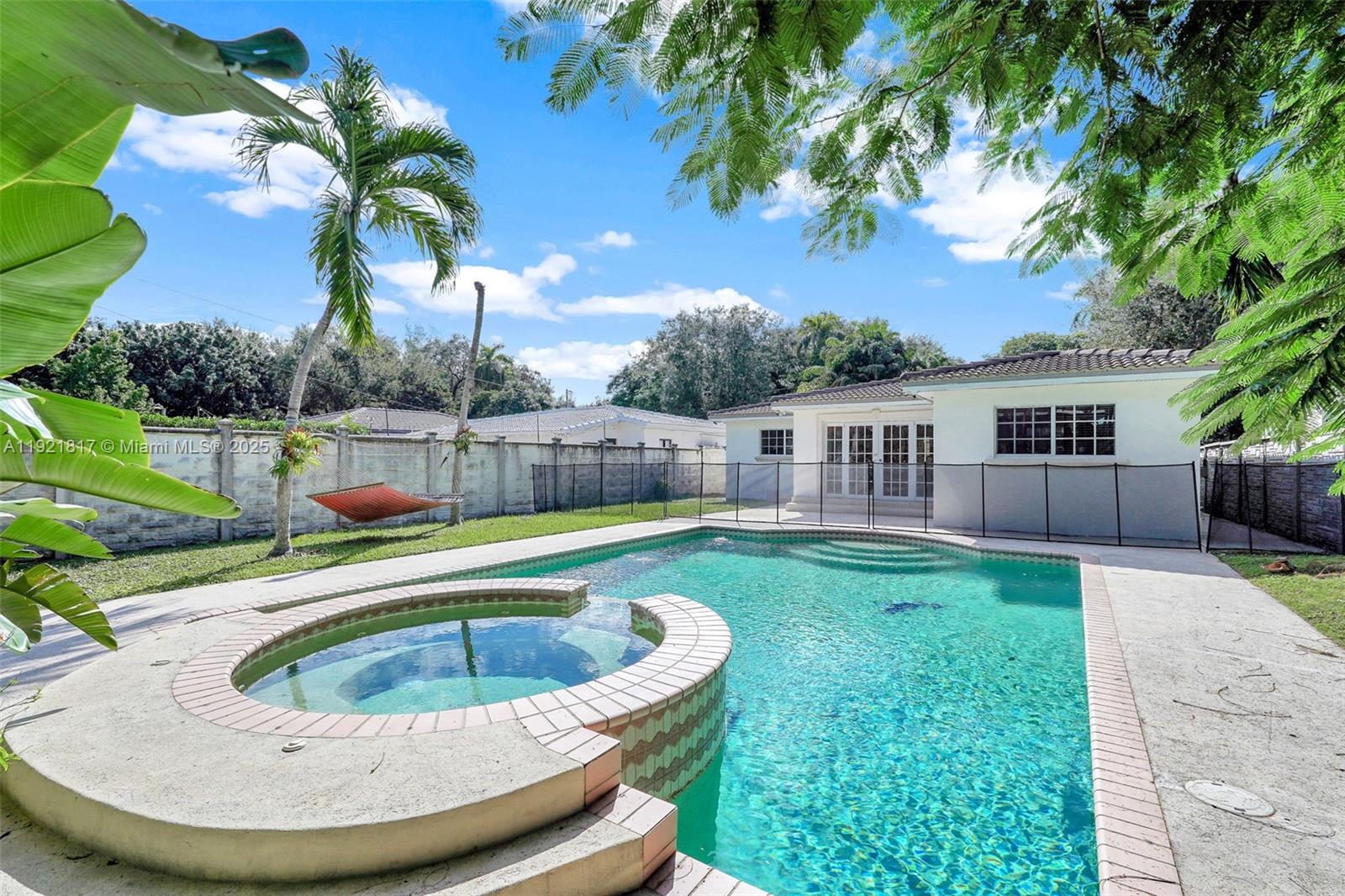 CORAL WAY HEIGHTS - Residential