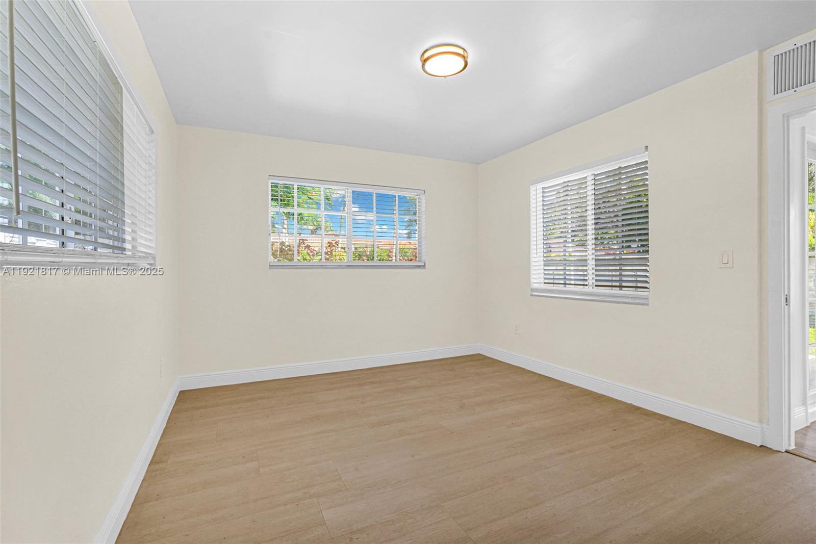 CORAL WAY HEIGHTS - Residential