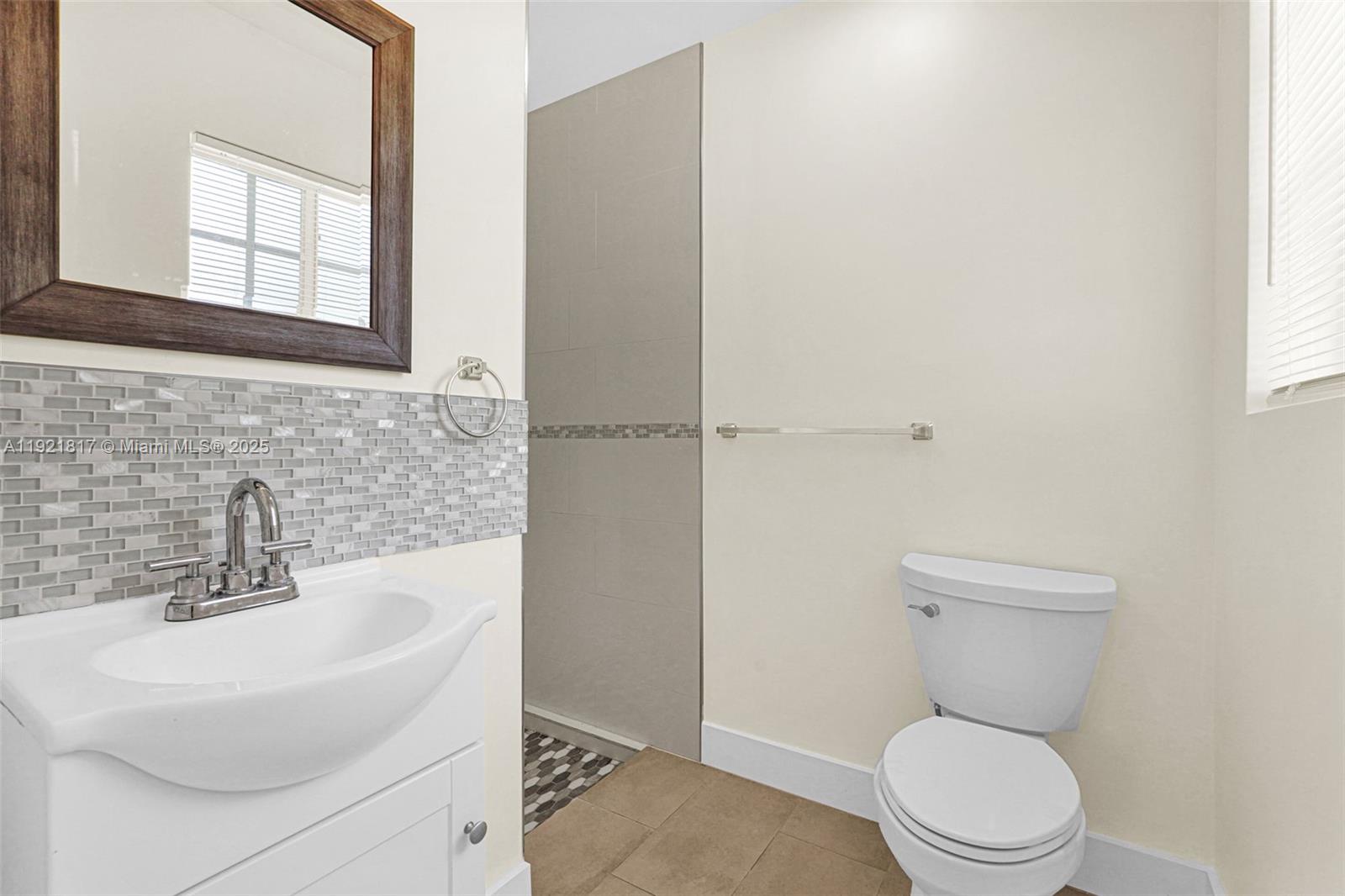 CORAL WAY HEIGHTS - Residential