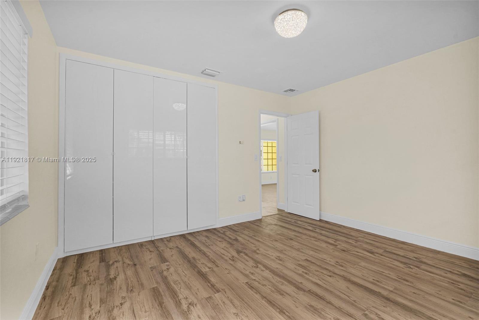 CORAL WAY HEIGHTS - Residential