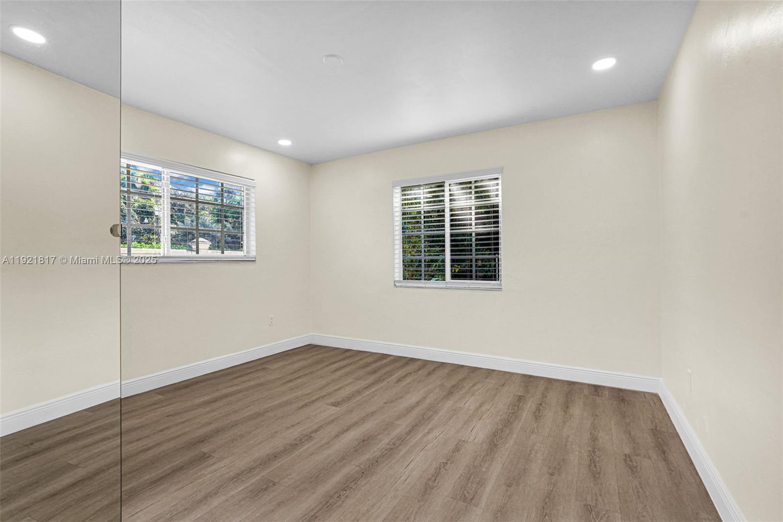 CORAL WAY HEIGHTS - Residential