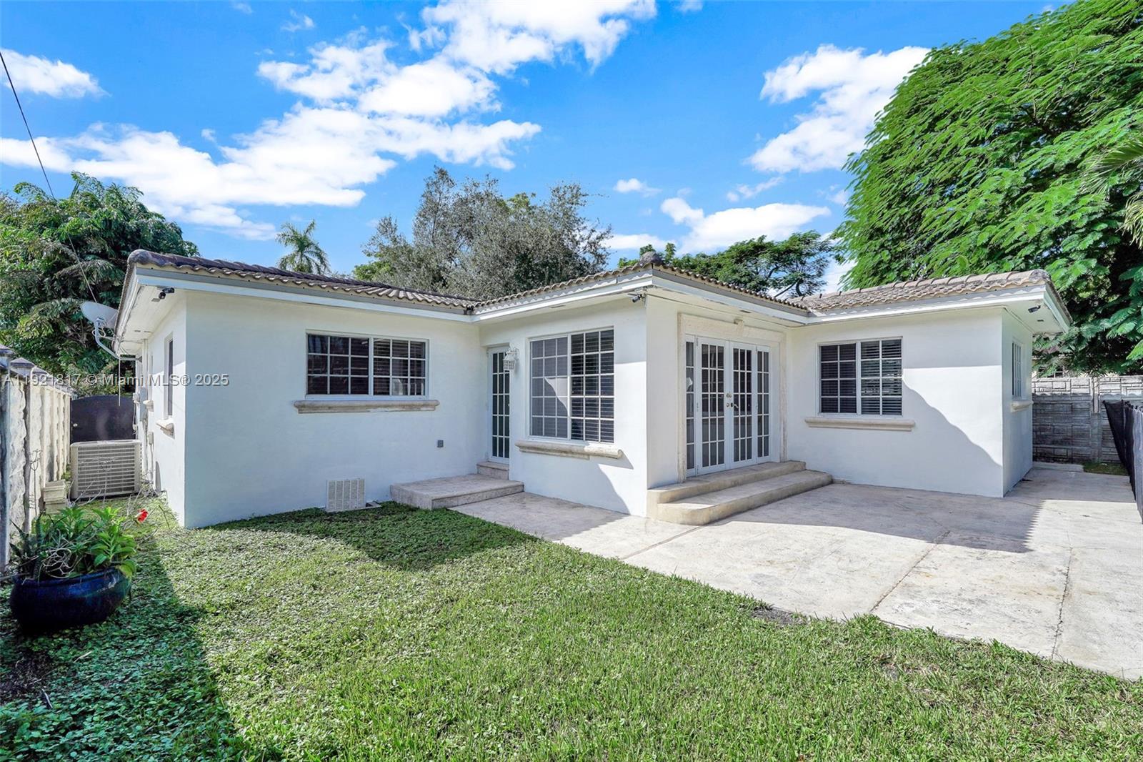 CORAL WAY HEIGHTS - Residential