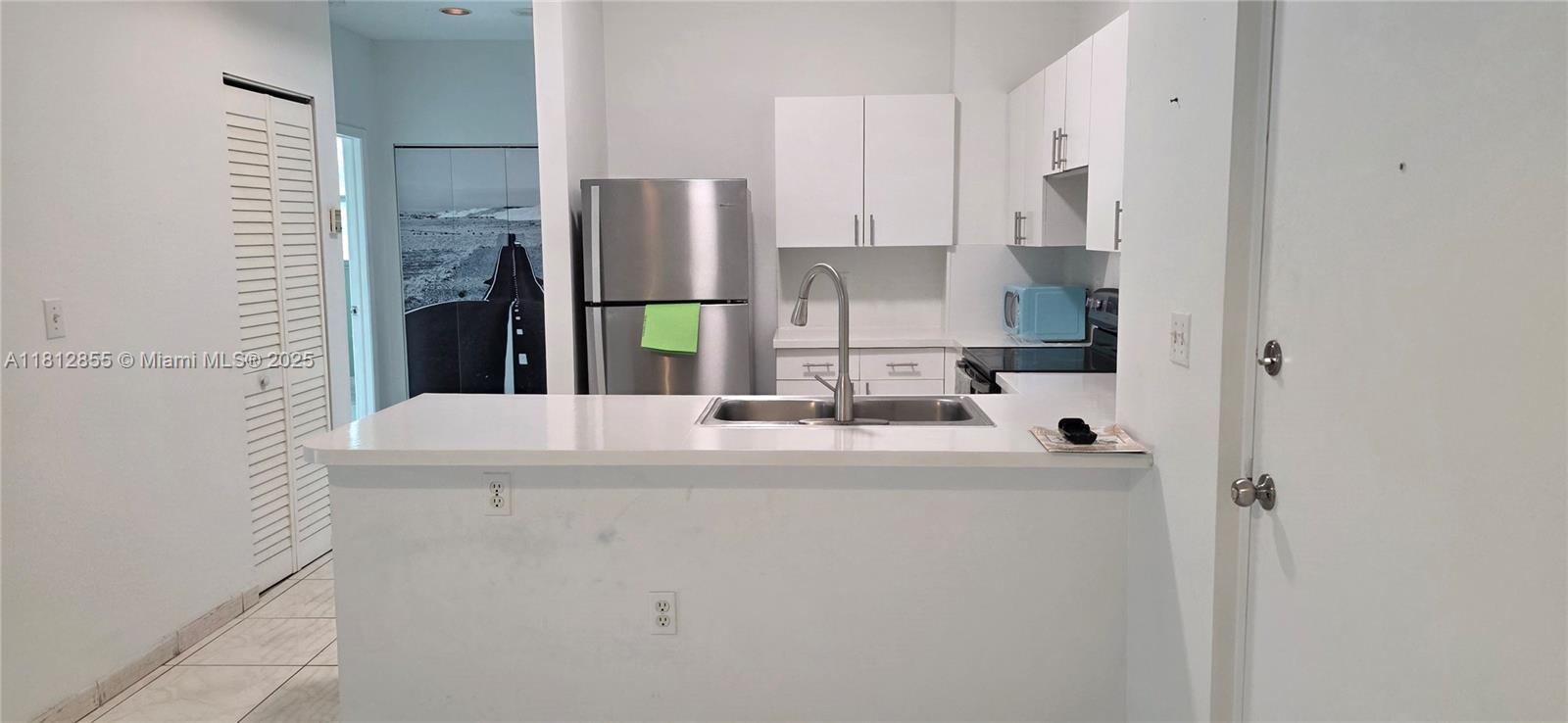 Rental Property at 104 Sw 9th St 206, Miami, Broward County, Florida - Bedrooms: 2 
Bathrooms: 2  - $2,600 MO.
