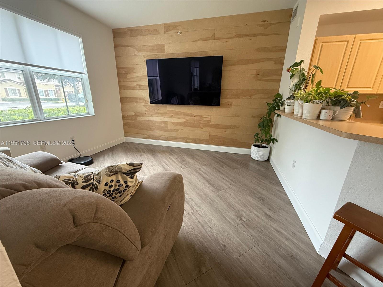 8826 W Flagler St 112