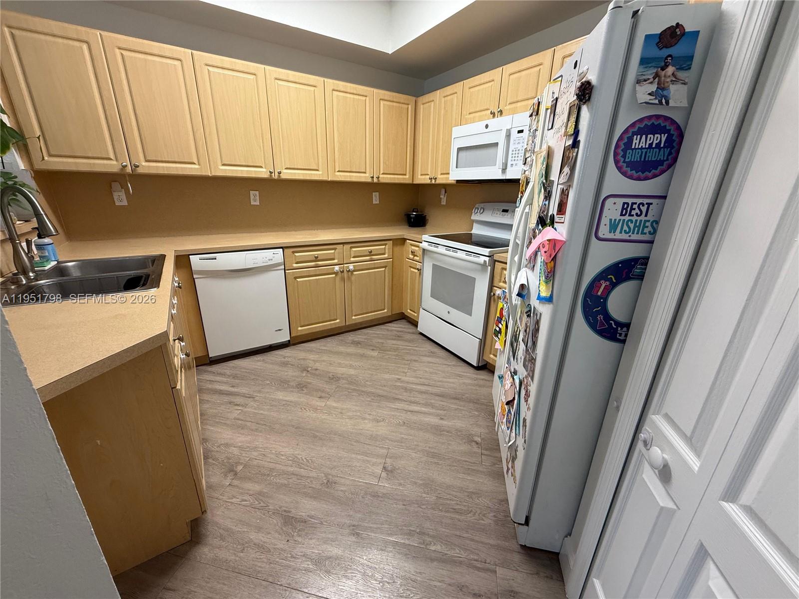 CENTURY PARK CONDO NO 2 - Residential