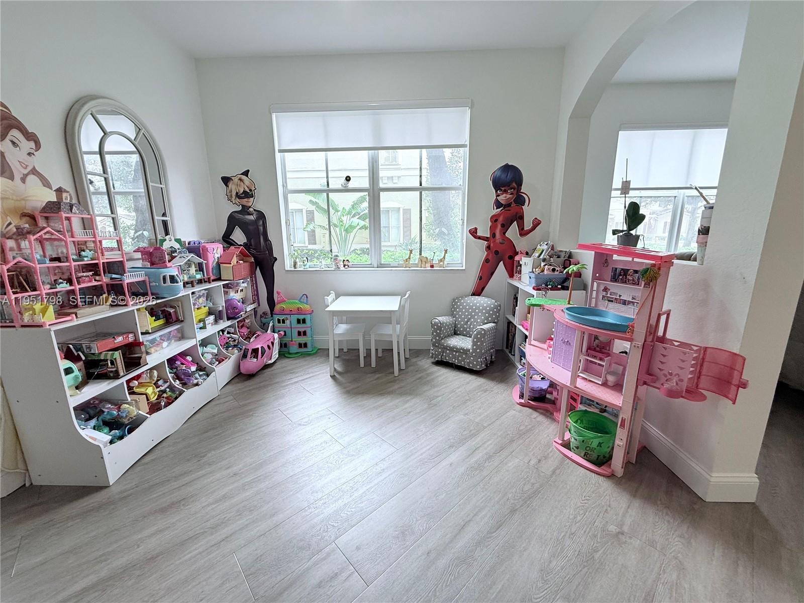 CENTURY PARK CONDO NO 2 - Residential