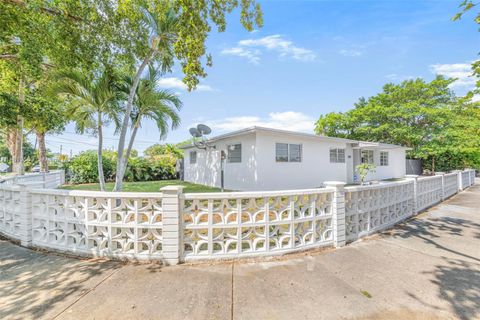 3202 SW 3rd St Miami FL 33135