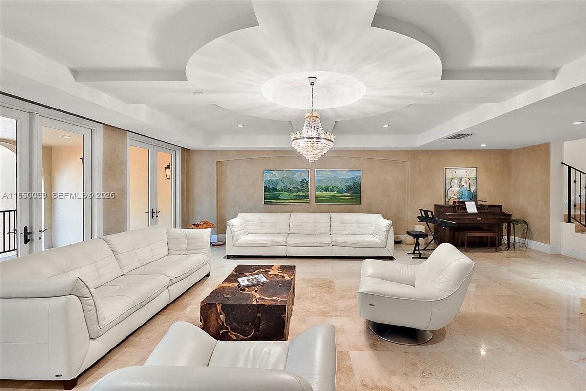 CLOISTERS ON THE BAY COND - Residential