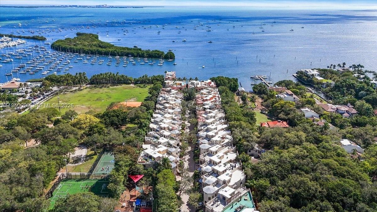 CLOISTERS ON THE BAY COND - Residential