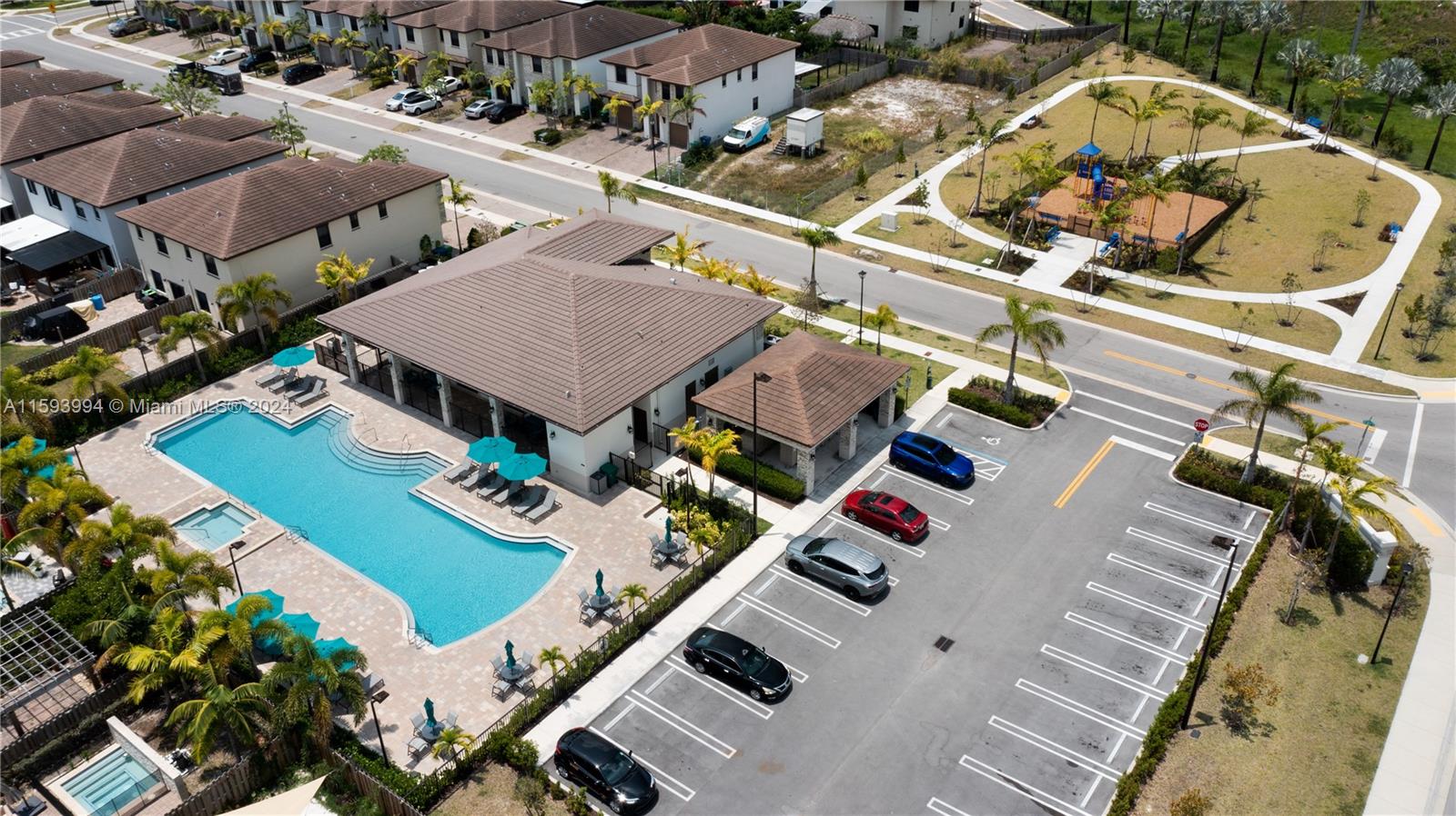 S ALLAPATTAH GARDENS - Residential