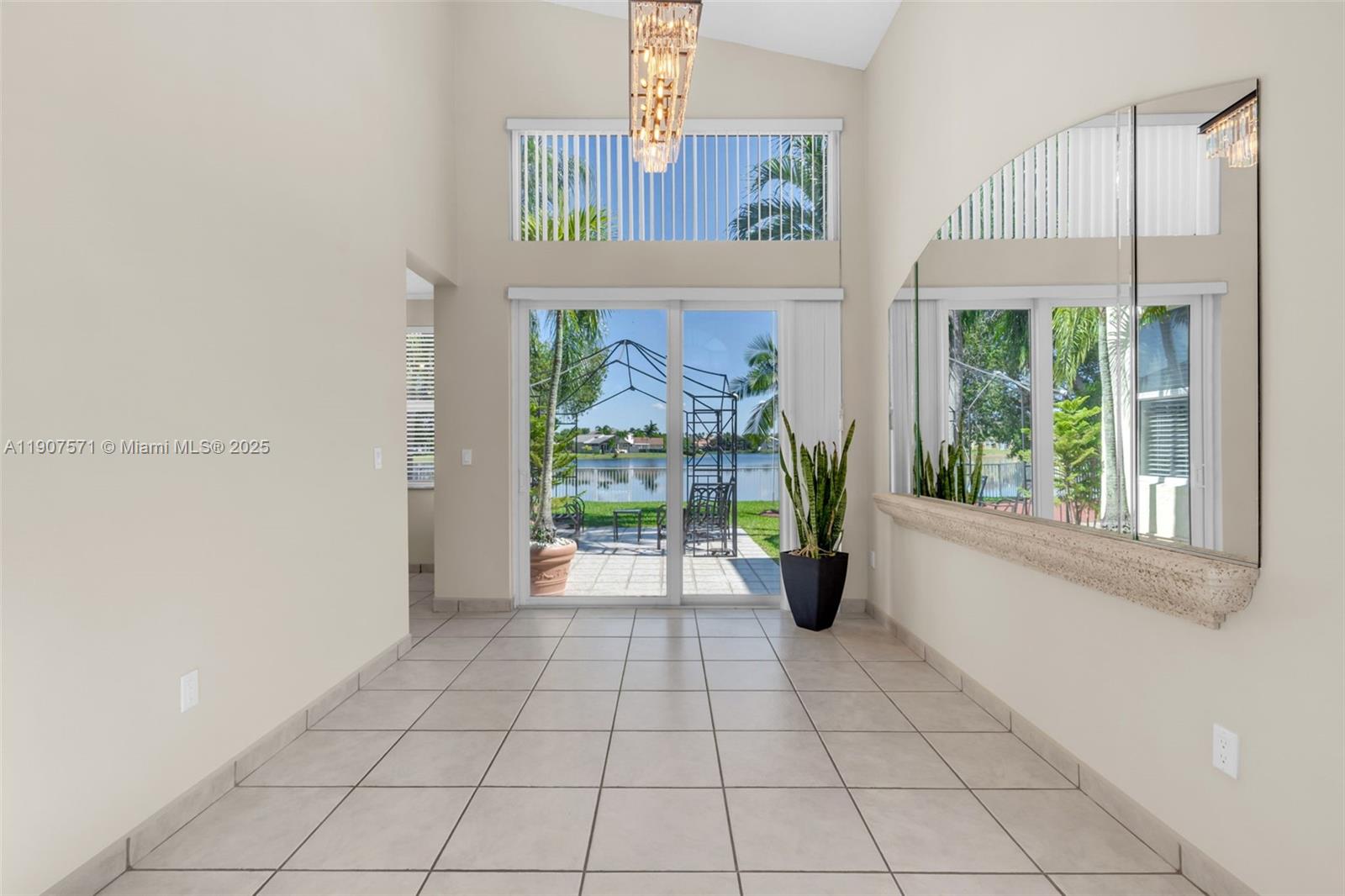 TOWNGATE - Residential