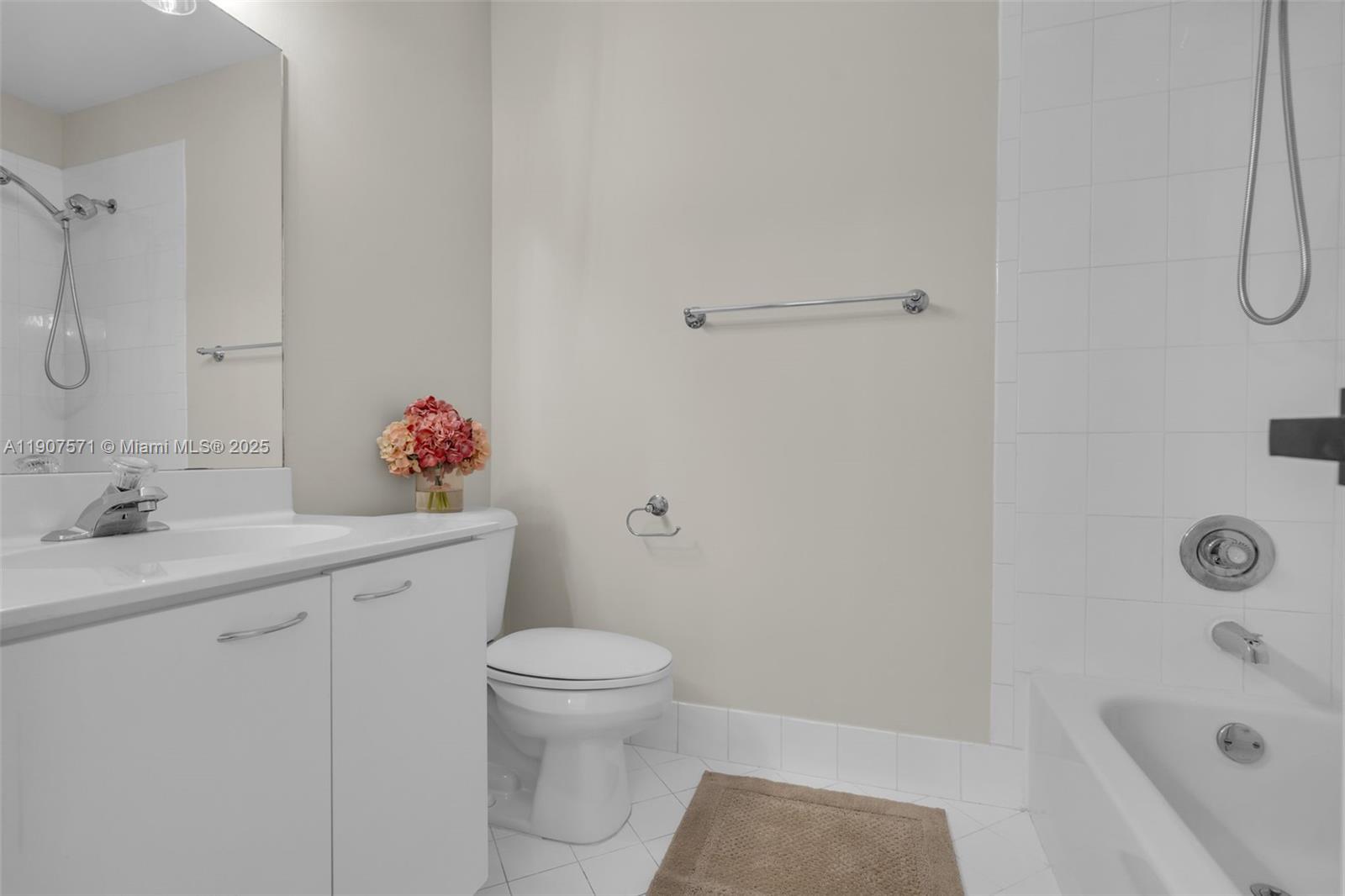 TOWNGATE - Residential