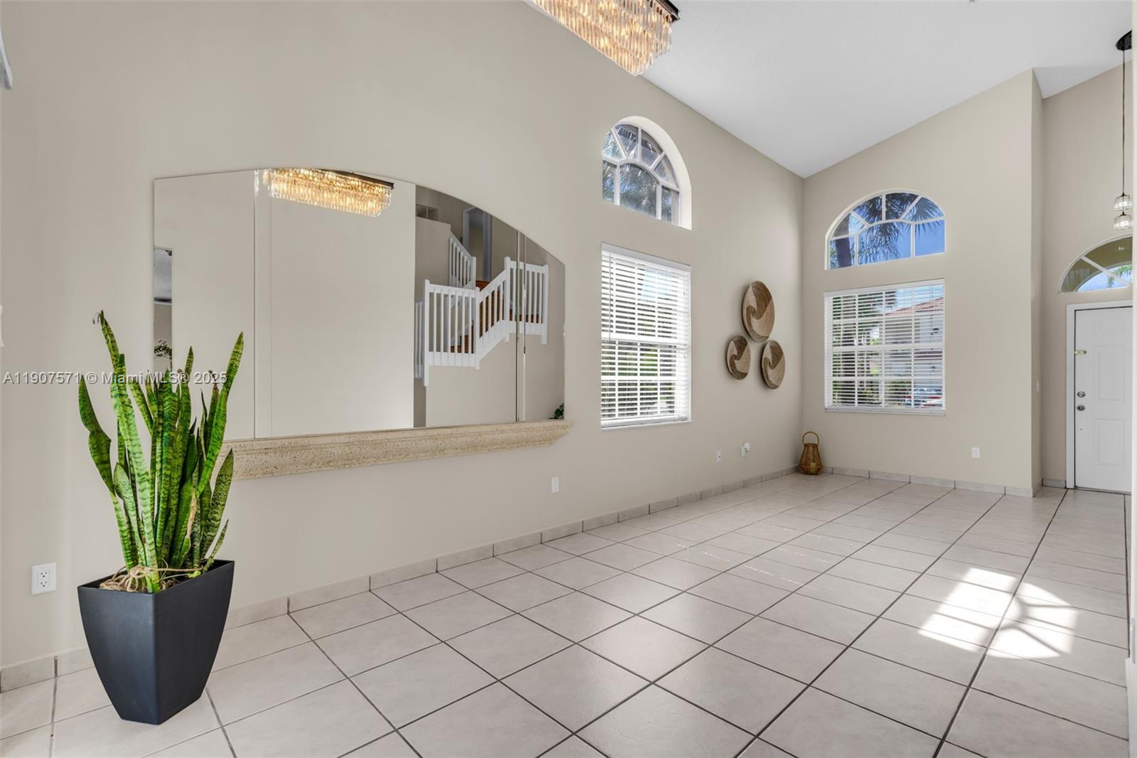 TOWNGATE - Residential