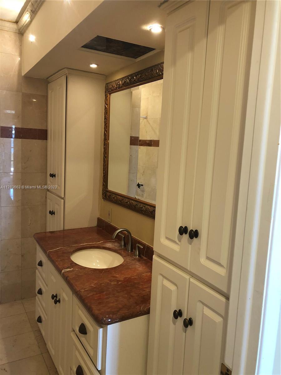 THE CARRIAGE CLUB NORTH C - Residential