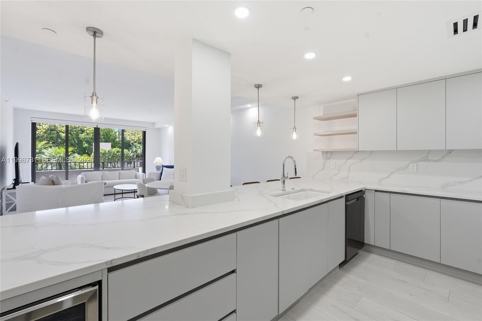 251 Crandon Blvd 202