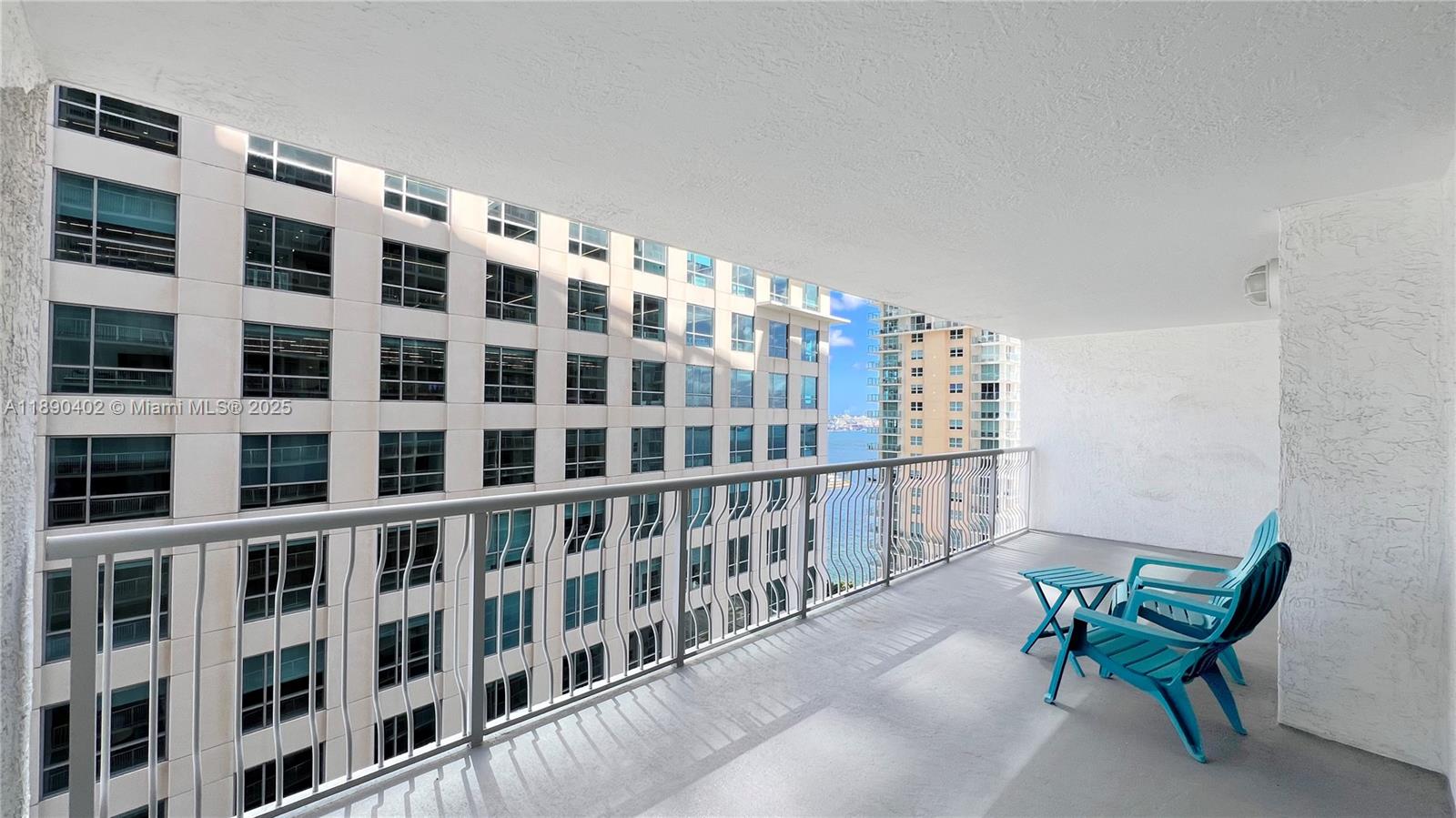 THE CLUB AT BRICKELL BAY - Residential