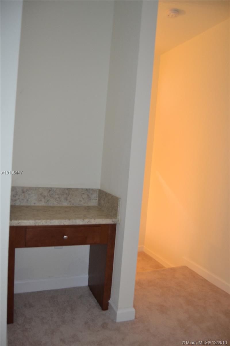 Vineyards-Sierra - Residential Lease