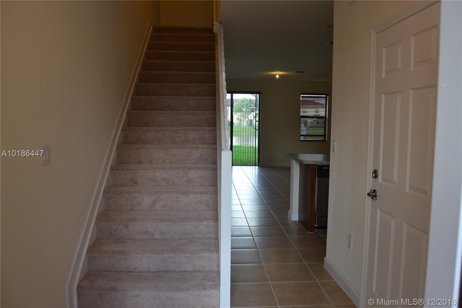 Vineyards-Sierra - Residential Lease