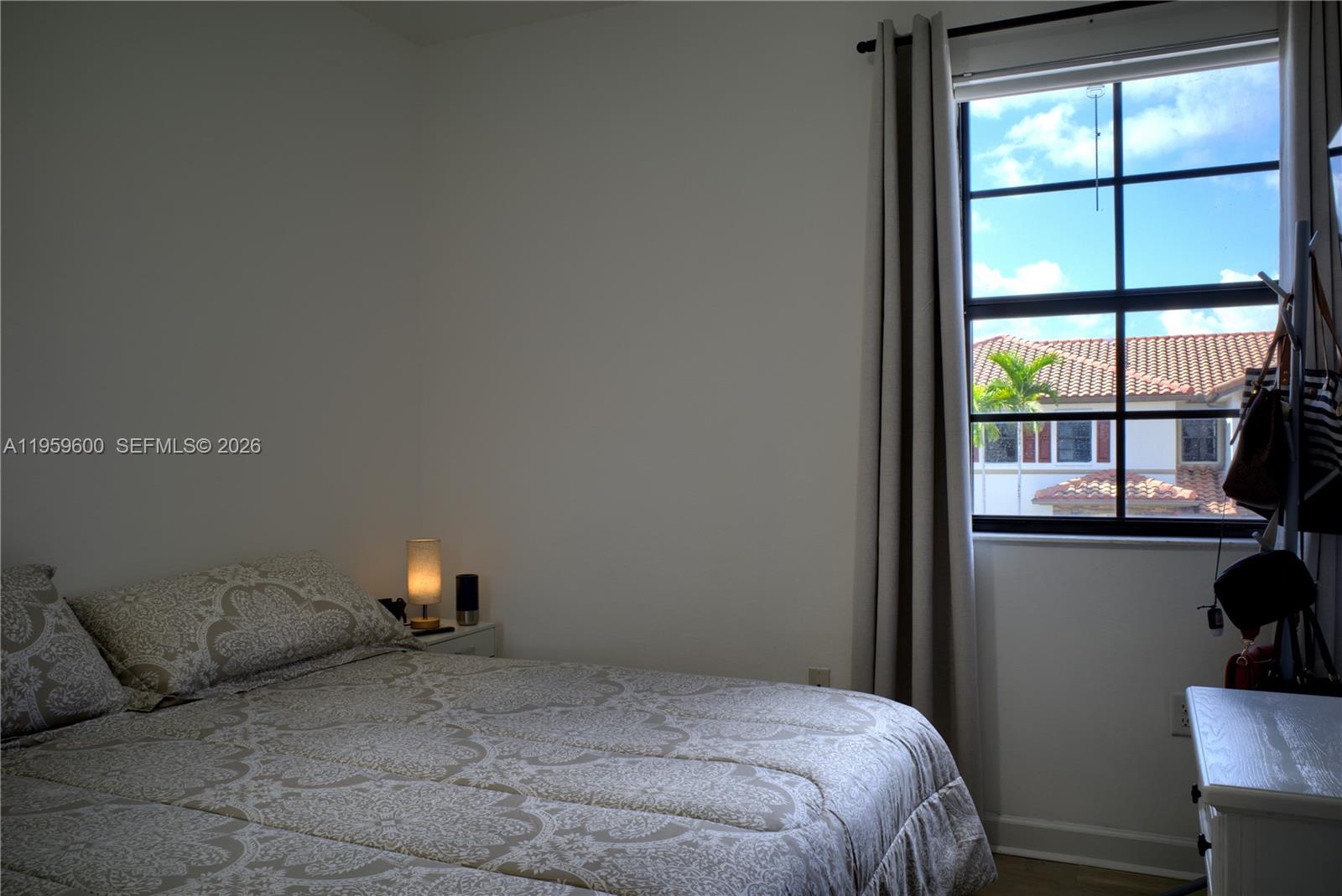 BELLAGIO VILLAS - Residential