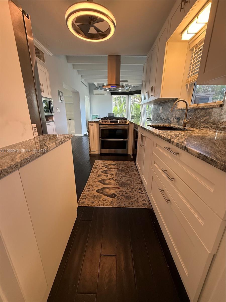 NORWOOD - Residential