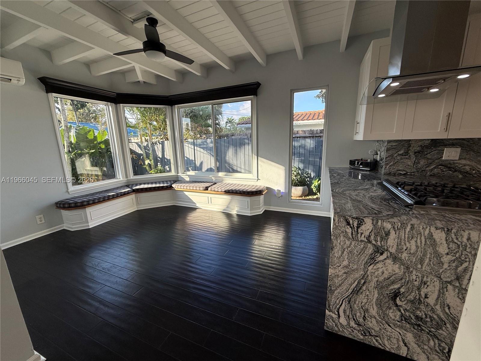 NORWOOD - Residential