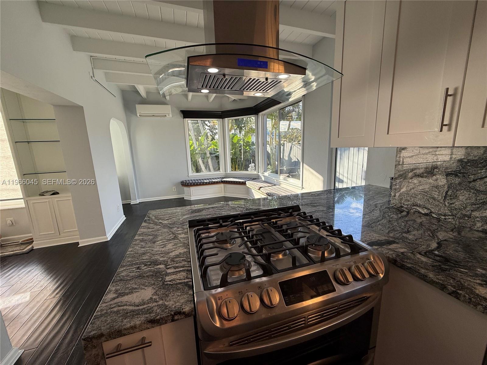 NORWOOD - Residential