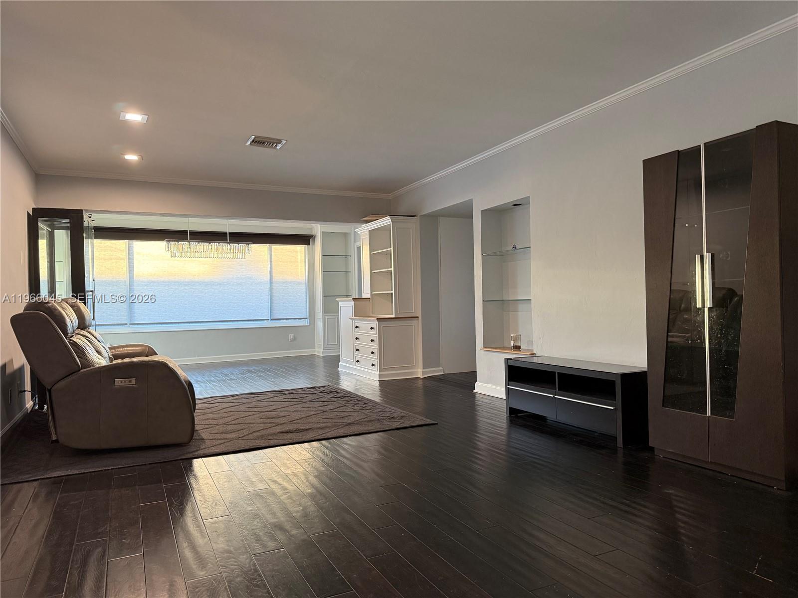 NORWOOD - Residential