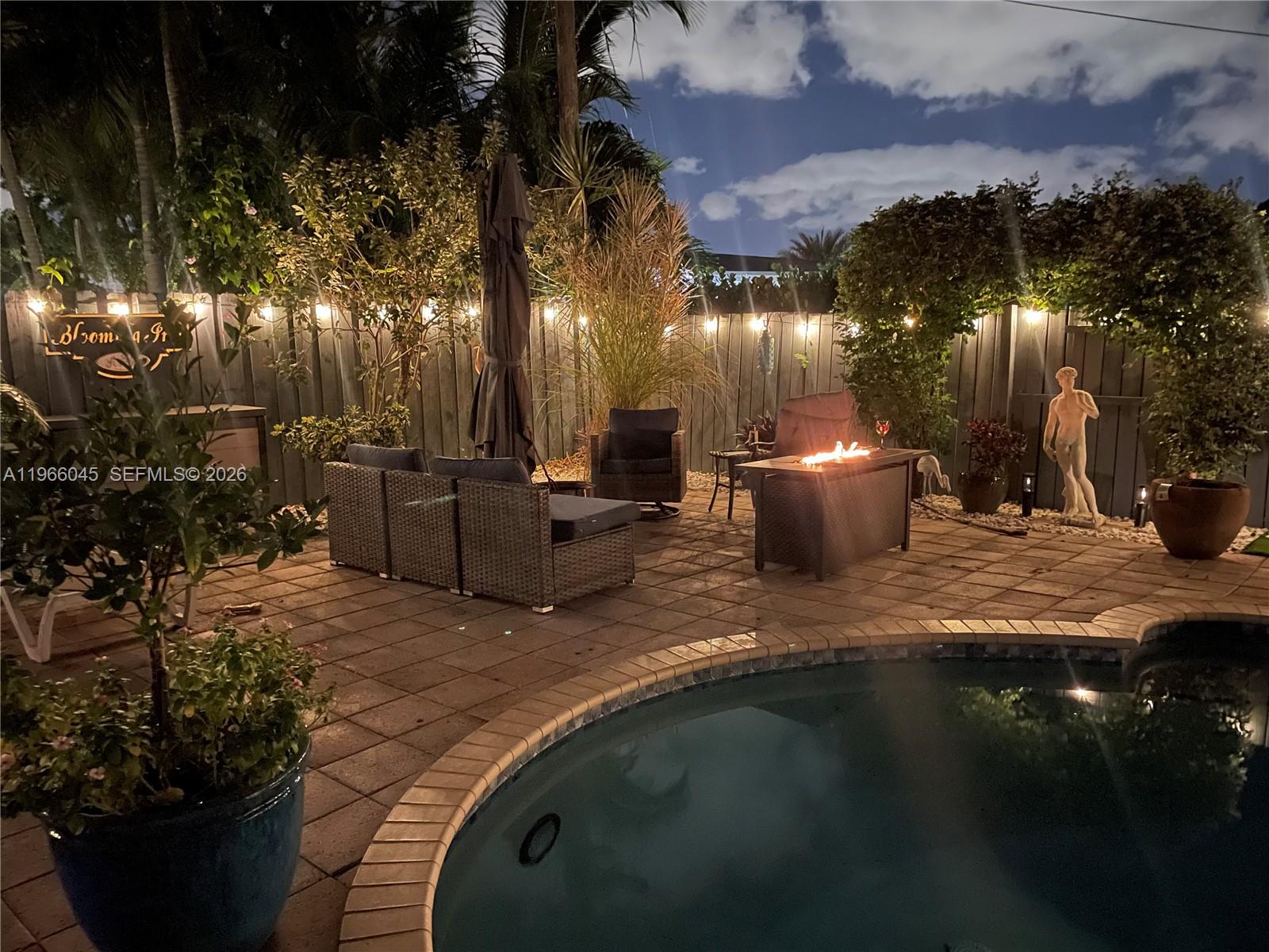 NORWOOD - Residential