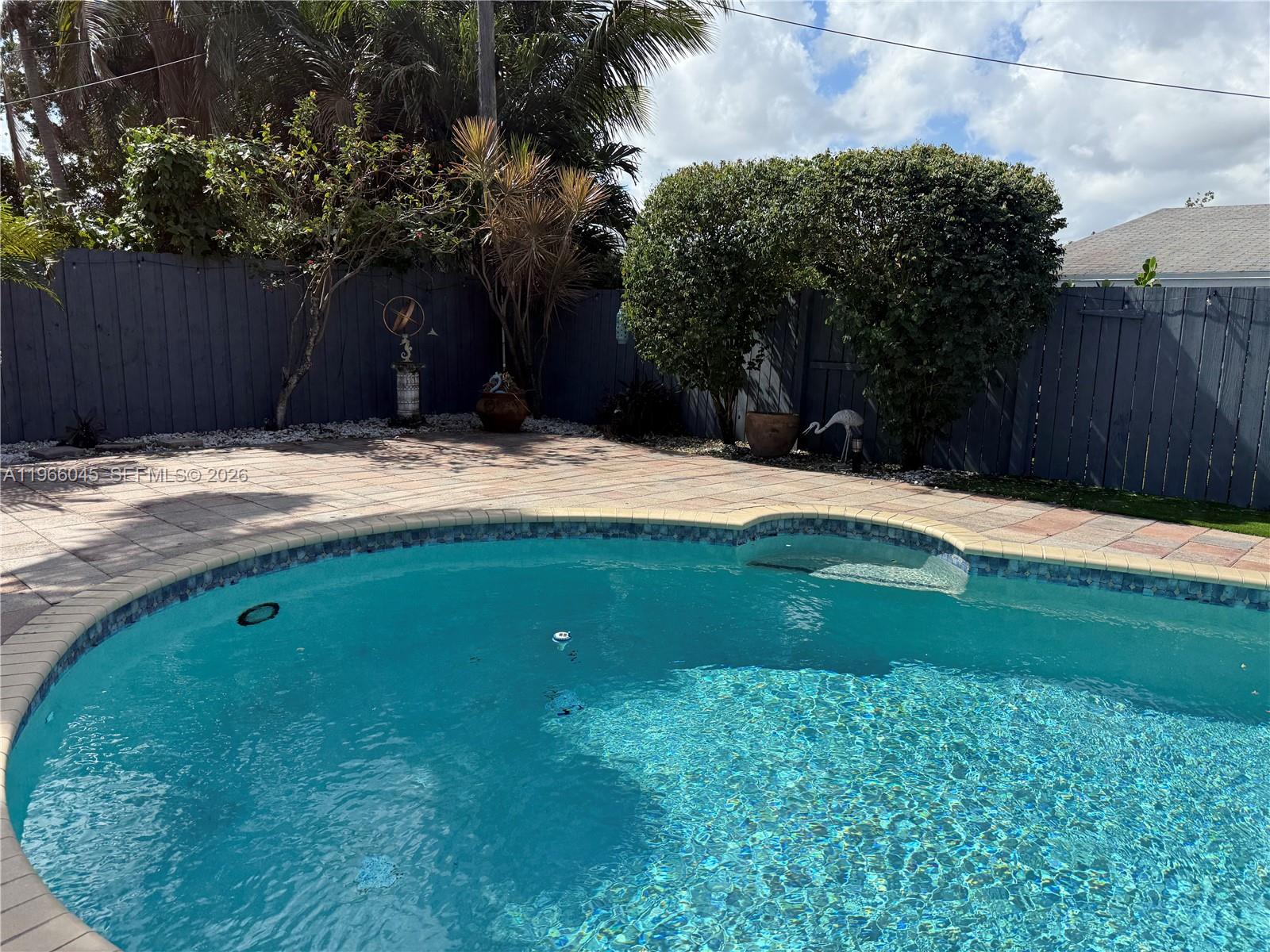 NORWOOD - Residential