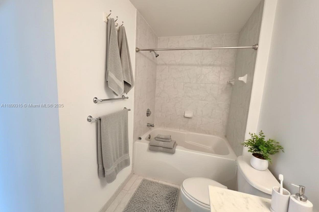 THE LOFT DOWNTOWN II CONDO - Residential