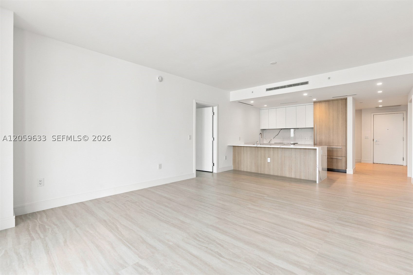 2411 Laguna Circle 209