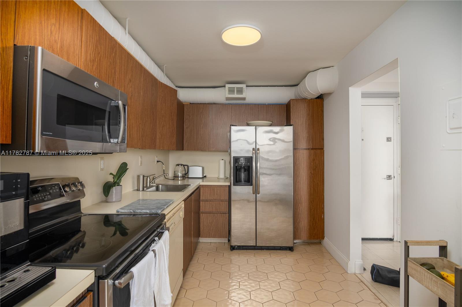 FLAMENCO CONDO-TOWER I - Residential