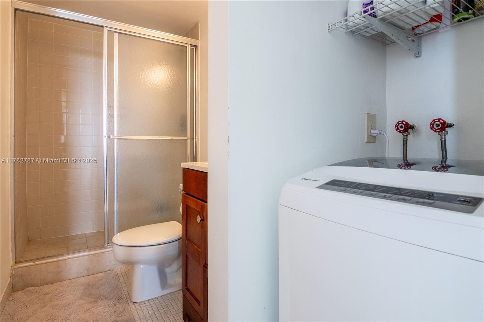 FLAMENCO CONDO-TOWER I - Residential