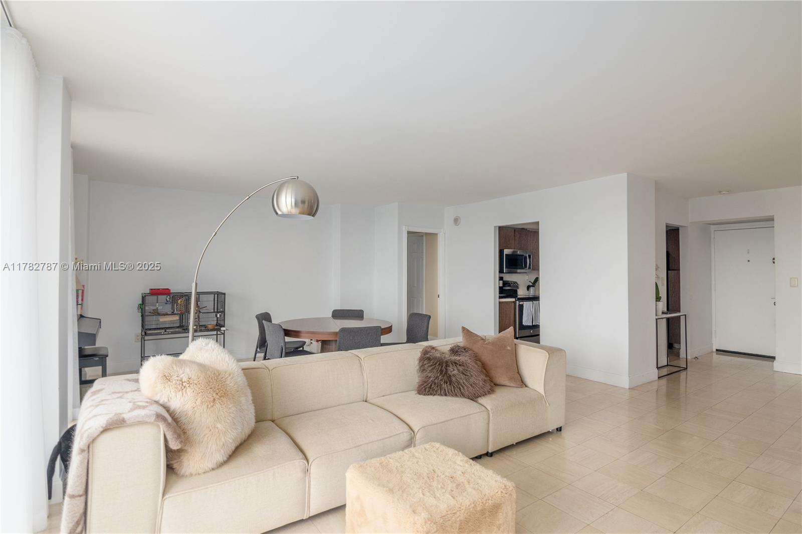 FLAMENCO CONDO-TOWER I - Residential