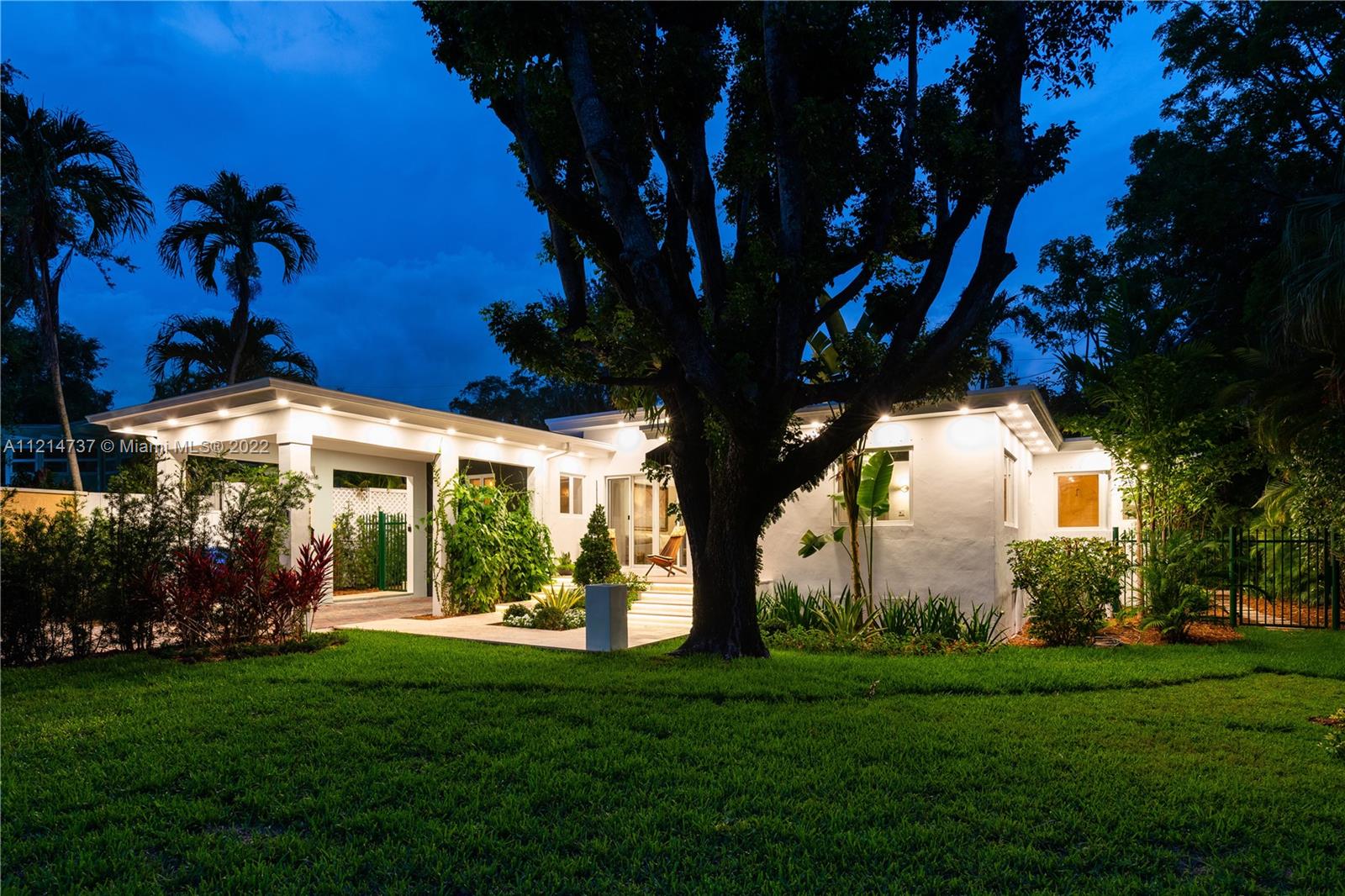 PINECREST MANOR - Residential