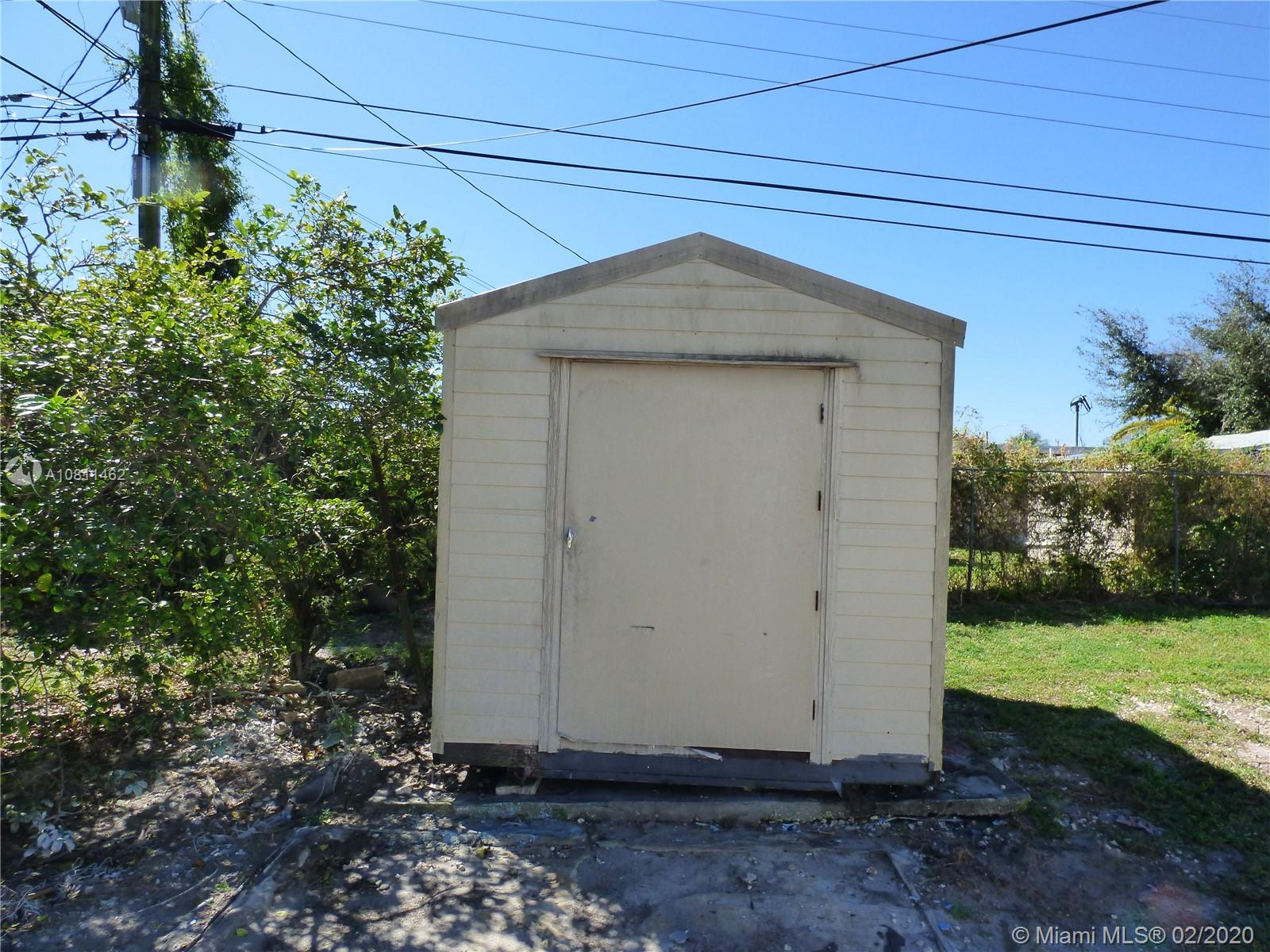 BUNCHE PARK - Residential